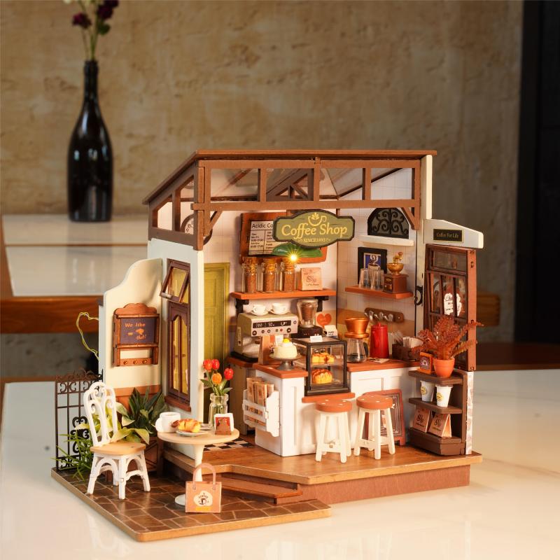 DIY Dollhouse - Coffee Shop