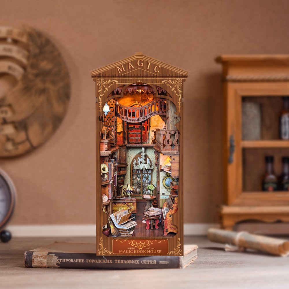 DIY Book Nook - Vintage Library