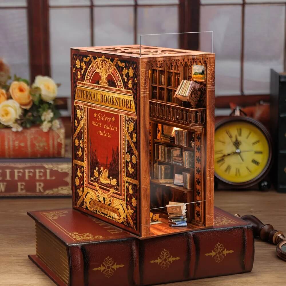 DIY Book Nook - The Bookstore