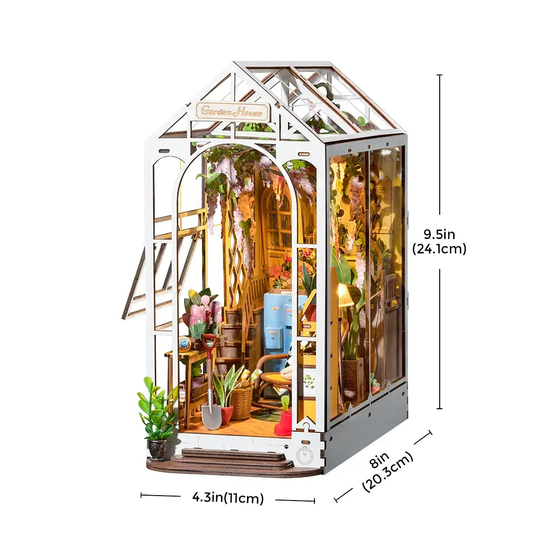 DIY Book Nook - Garden House