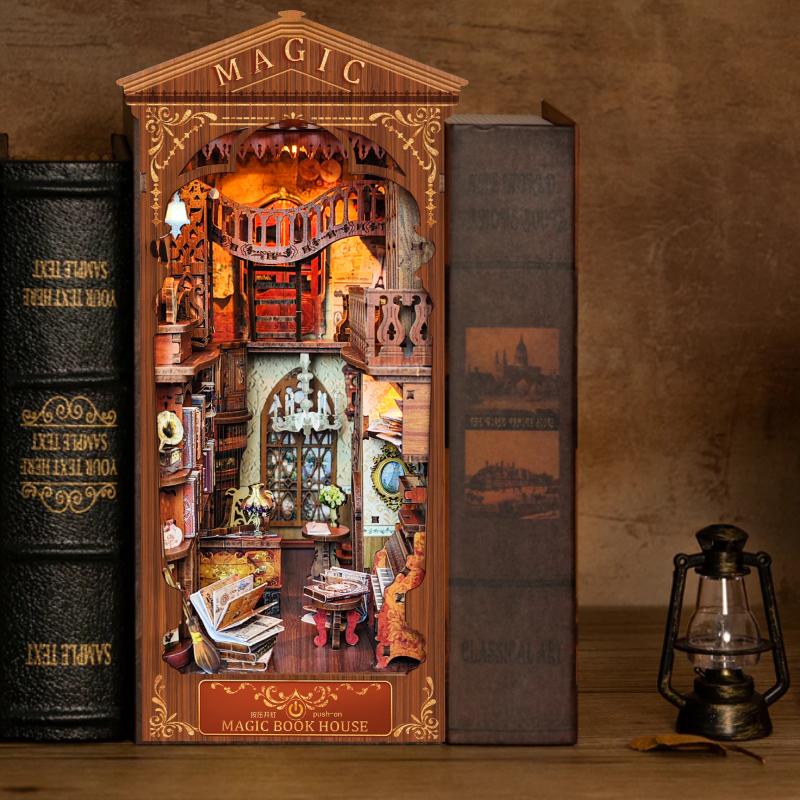 DIY Book Nook - Vintage Library